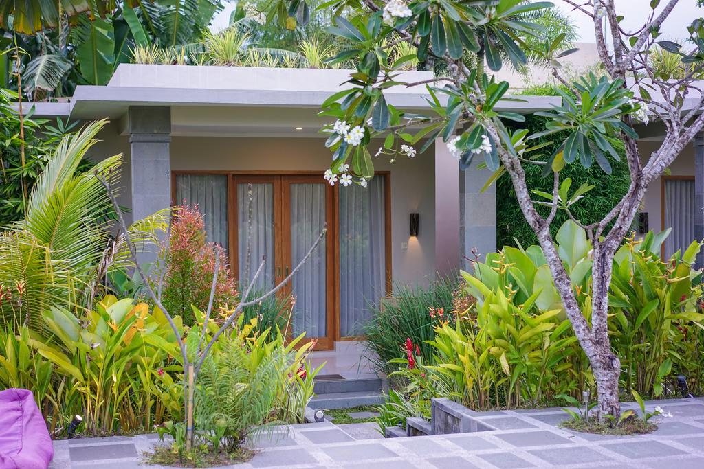 Ibludan Hotel Senggigi Exterior foto